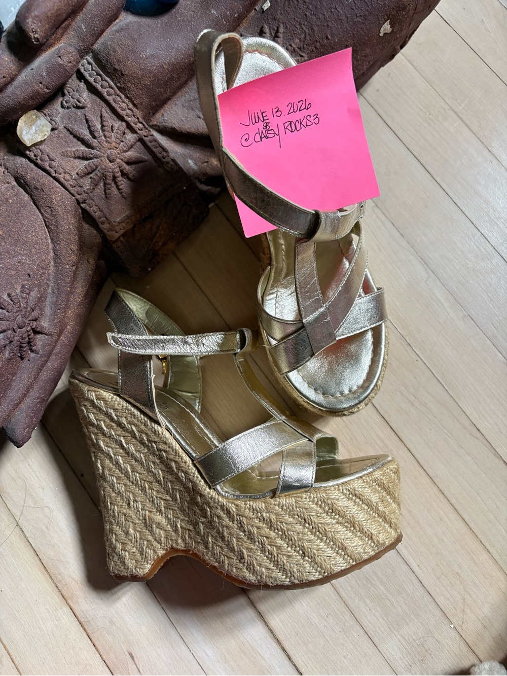 Vintage Browns ID Metallic Gold Leather T-Strap Espadrille Wedge Sandals Size 7